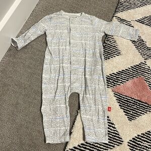 Magnetic Me Gray and White Kids Pajamas